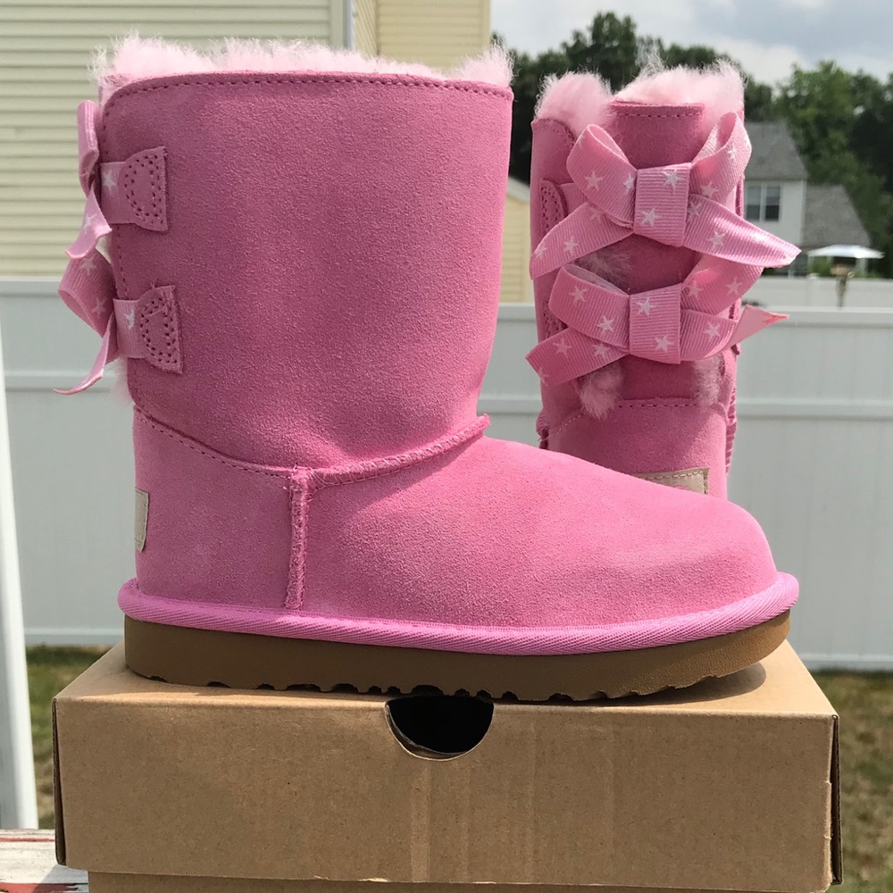 UGG Bailey Bow II Star - Picture 2 of 8